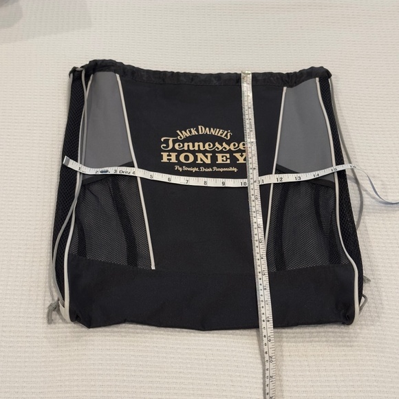 Jack Daniels Tennessee Honey Whiskey Drawstring Bag, Cinch Bag, Backpack ~ Black - Picture 10 of 10